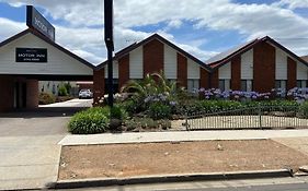 Melton Motor Inn And Apartments